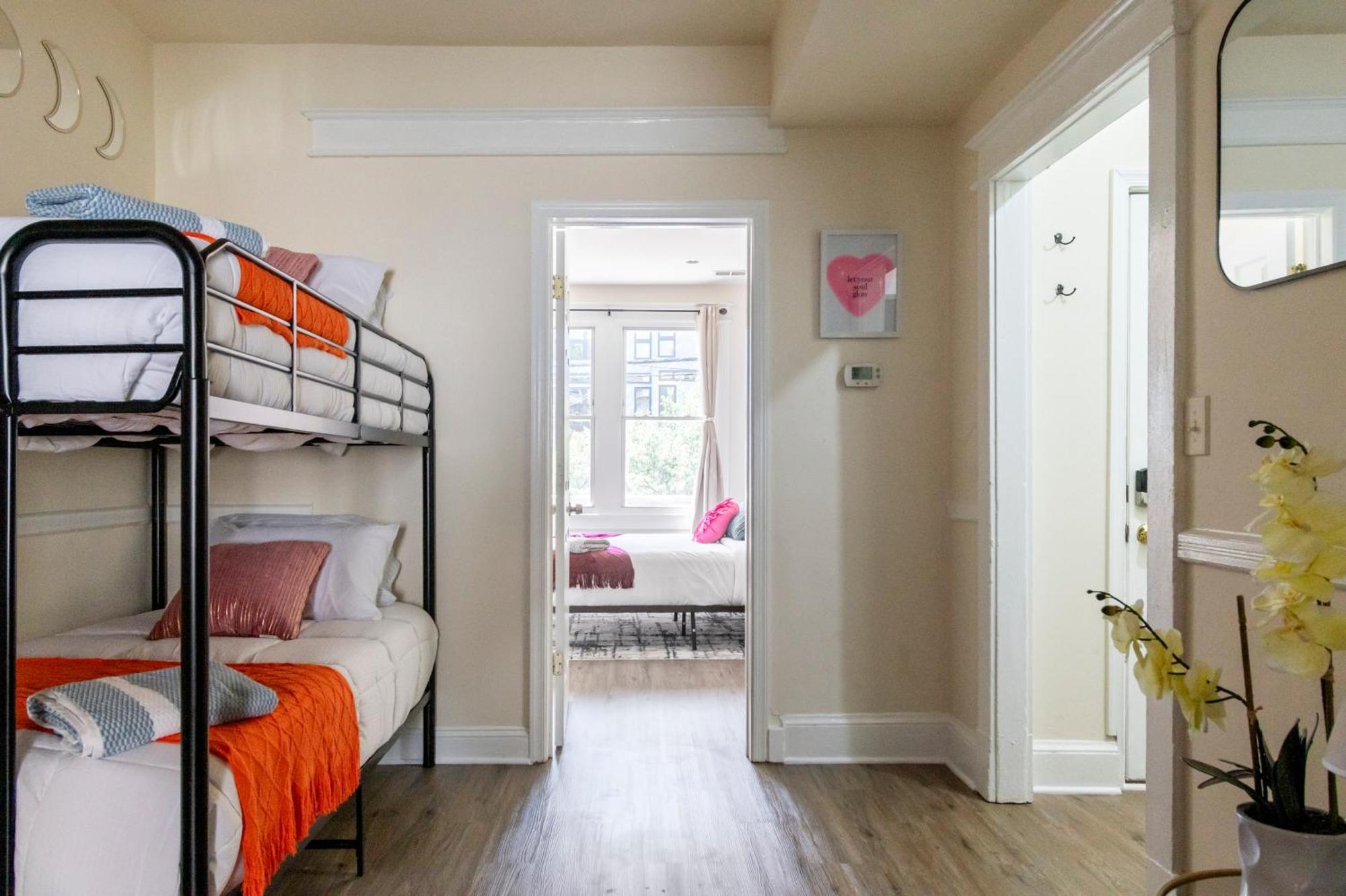 Cozy Apartment At Washington Dc! Sun Filled & Comfortable! Ngoại thất bức ảnh